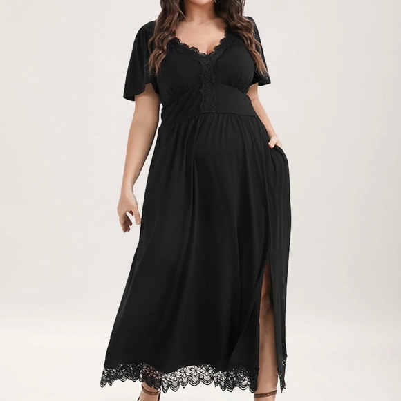 BloomChic Plus Size Solid Pocket Contrast Lace Split Maxi Dress - Picture 1 of 6